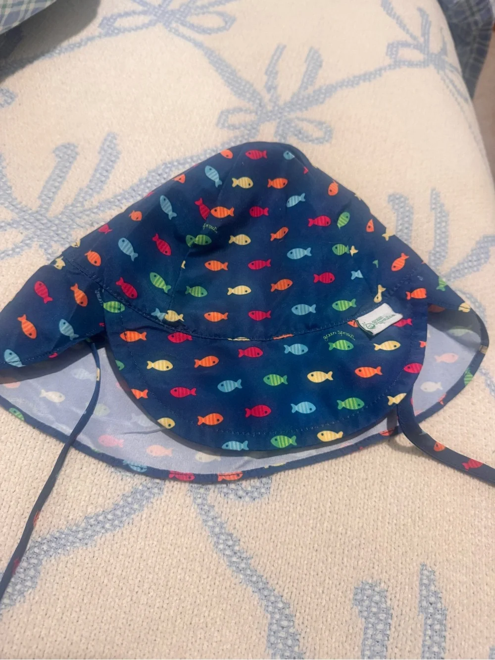 Green Sprouts navy bucket